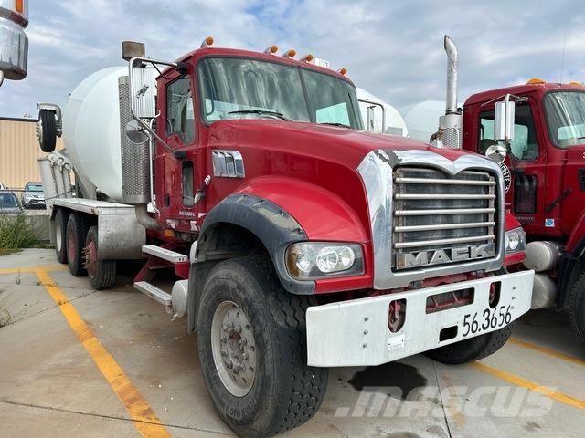 Mack GU713 Inne