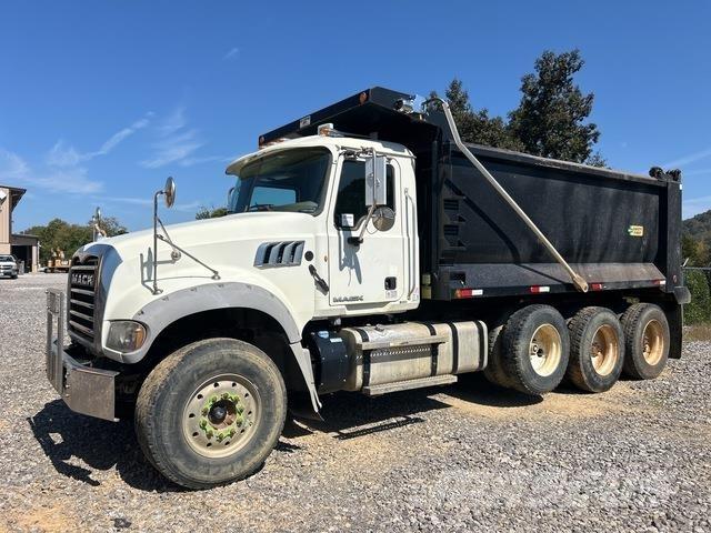 Mack GU713 Wywrotki