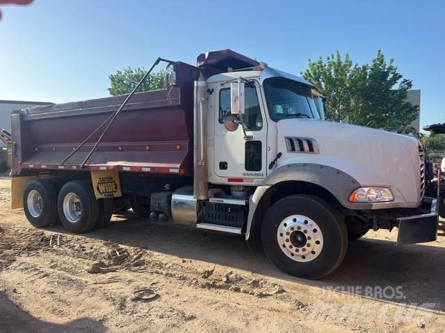 Mack GU813 Wywrotki
