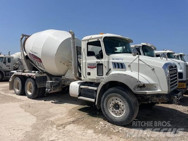 Mack GU813 Inne