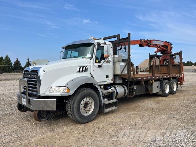 Mack GU813 Chwytaki