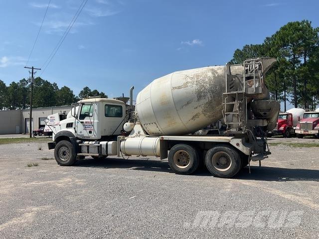 Mack GU813 Inne