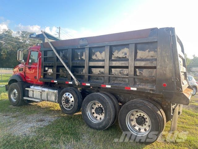 Mack GU813 Wywrotki