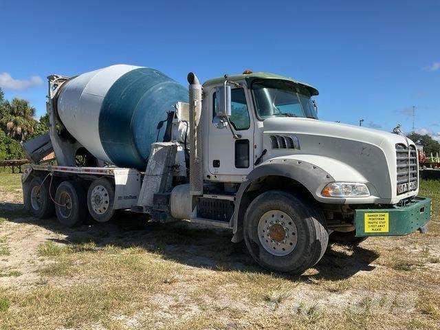 Mack GU813 Inne