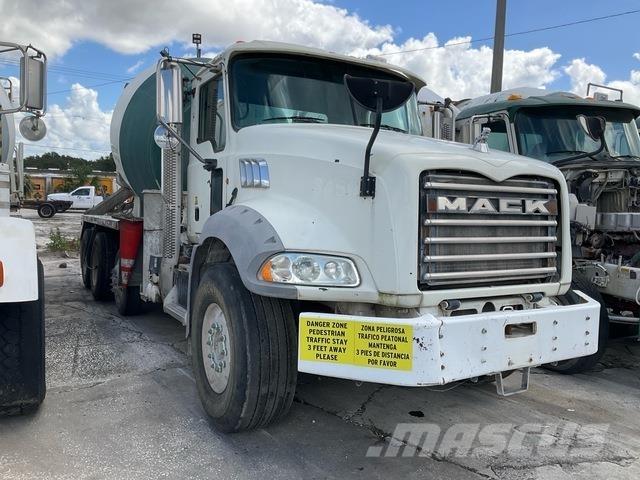 Mack GU813 Inne