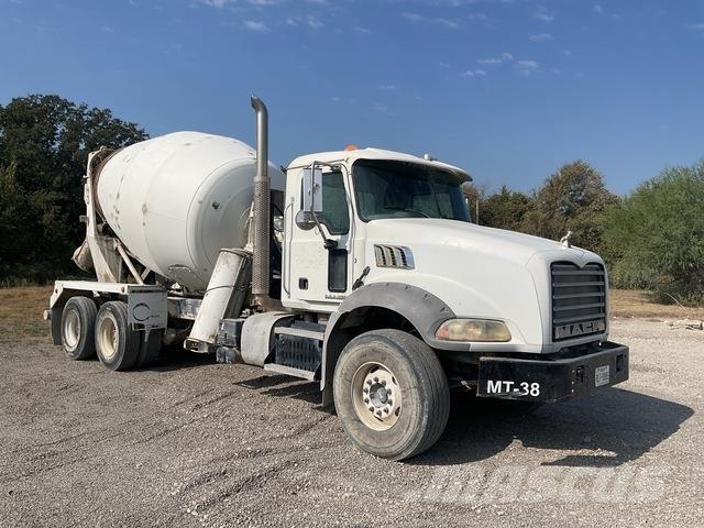 Mack GU813 Inne