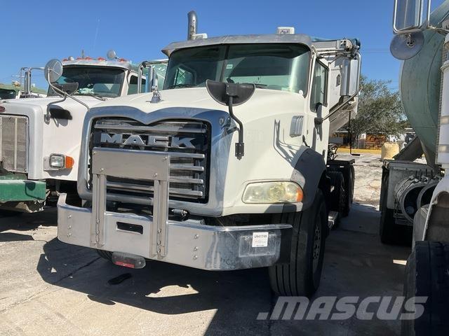 Mack GU813 Gruszki do betonu