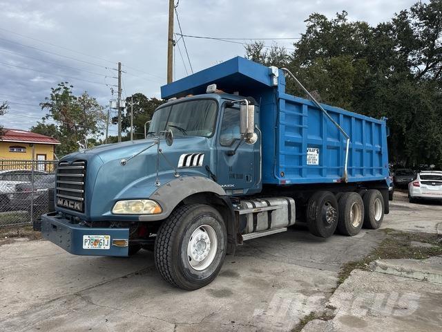 Mack GU813 Wywrotki