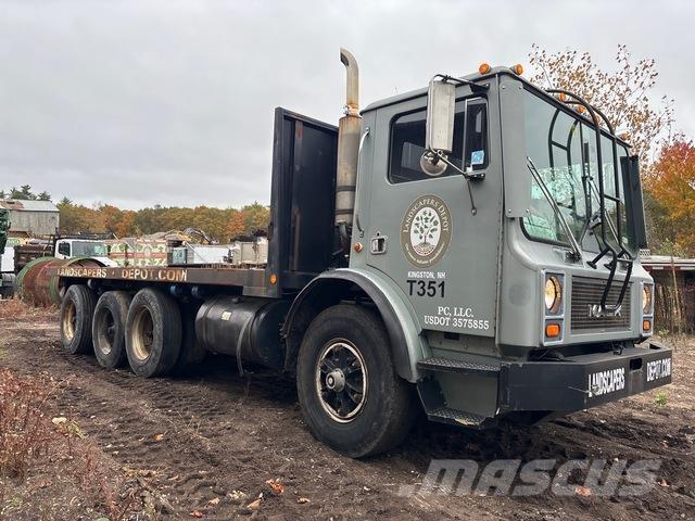 Mack MR611S Ciężarówki typu Platforma / Skrzynia
