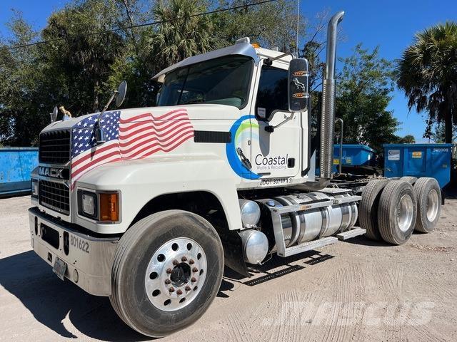 Mack Pinnacle Ciągniki siodłowe