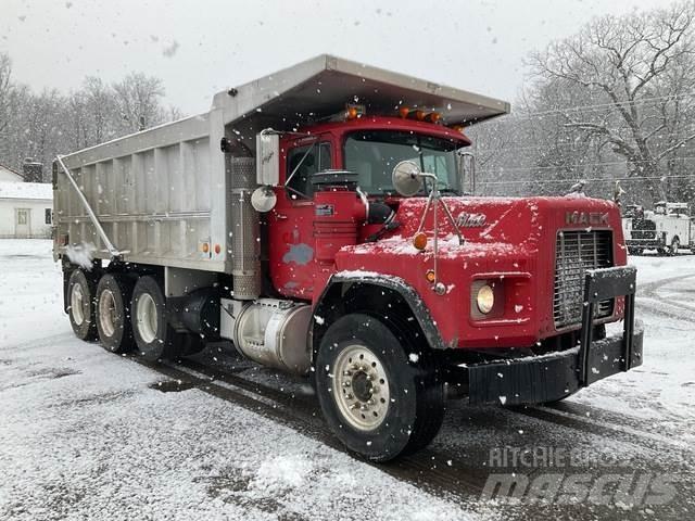Mack RB688S Wywrotki
