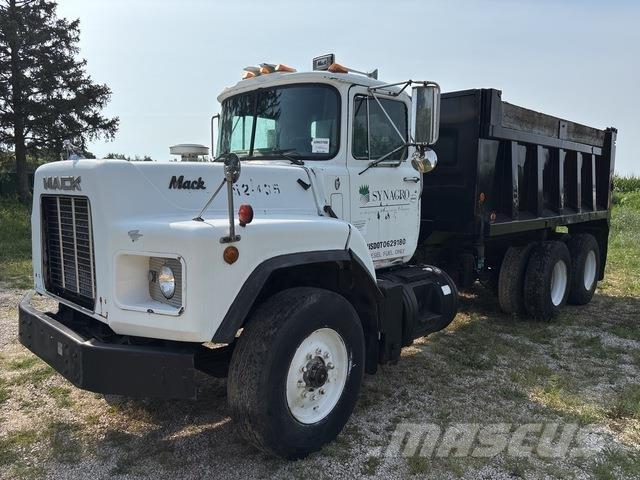 Mack RB690S Wywrotki