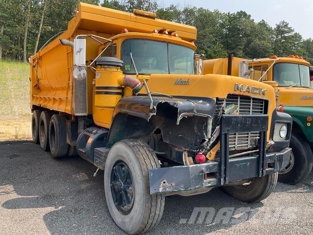 Mack RD686SX Wywrotki