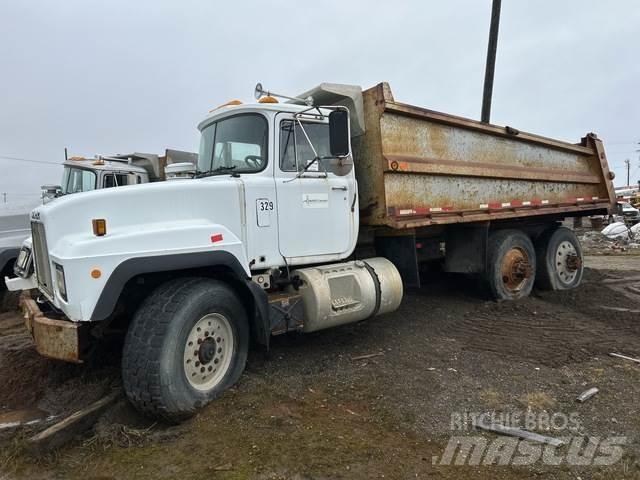 Mack RD688S Wywrotki