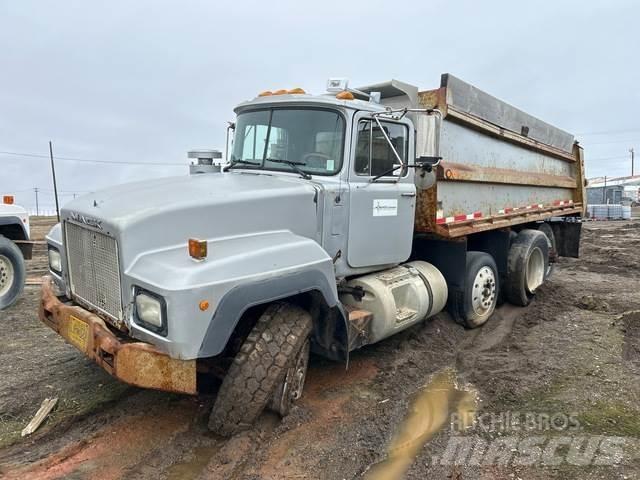 Mack RD688S Wywrotki