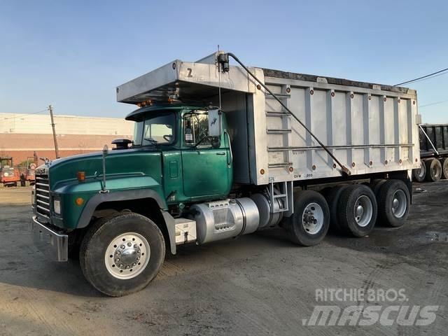Mack RD688S Wywrotki