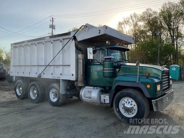 Mack RD688S Wywrotki