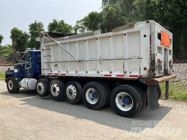 Mack RD688S Wywrotki