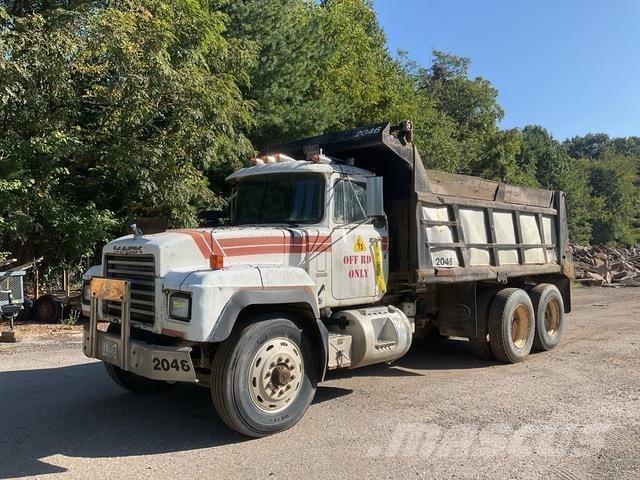 Mack RD688S Wywrotki