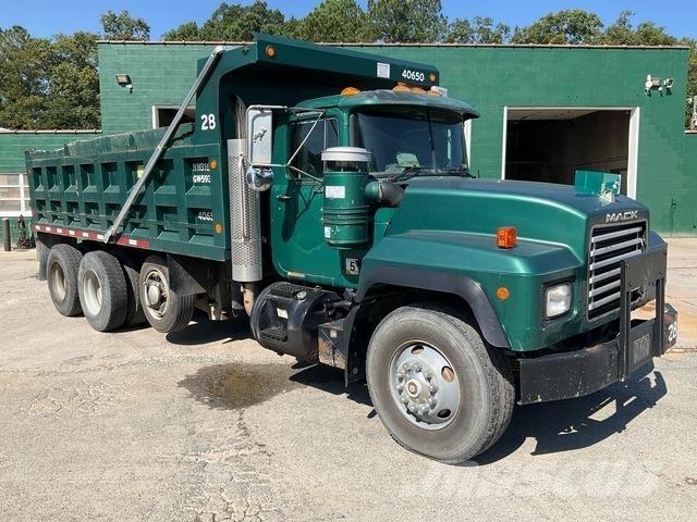 Mack RD690S Wywrotki