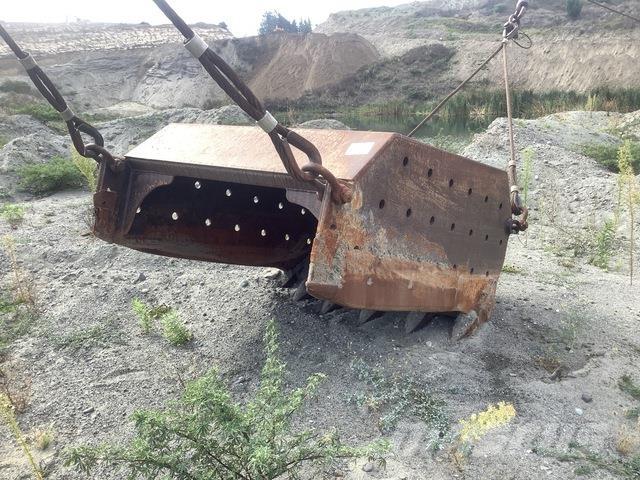 Madill  Łyżki do ładowarek