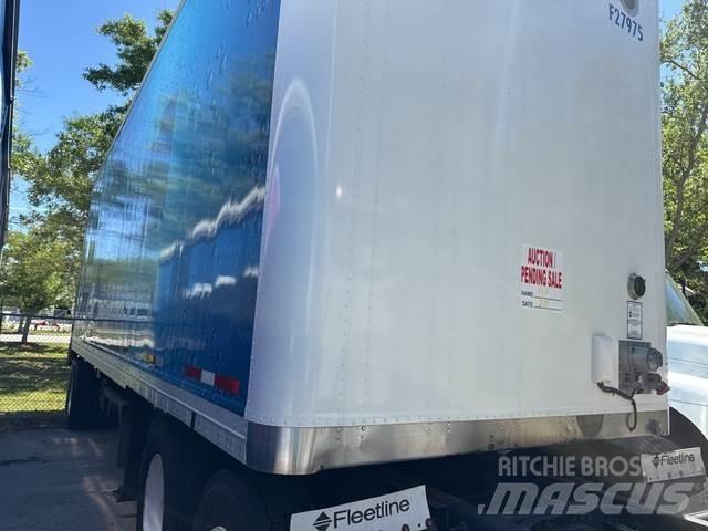 Manac  Przyczepy ze skrzynią zamkniętą