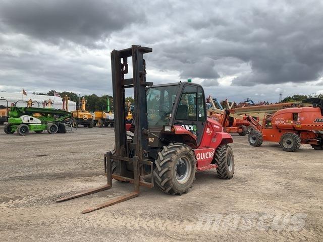 Manitou M26-4 Wózki widłowe terenowe