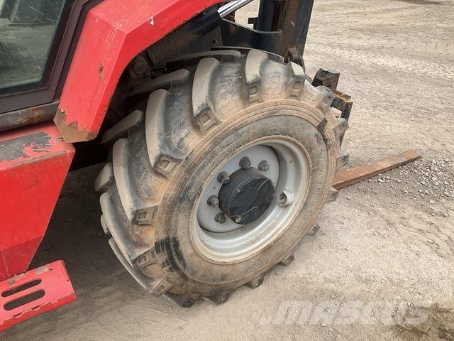Manitou M26-4 Wózki widłowe terenowe