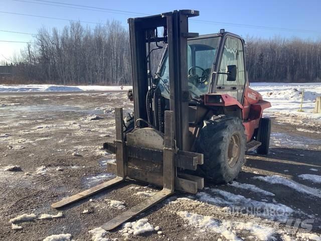 Manitou MC40 Wózki widłowe terenowe