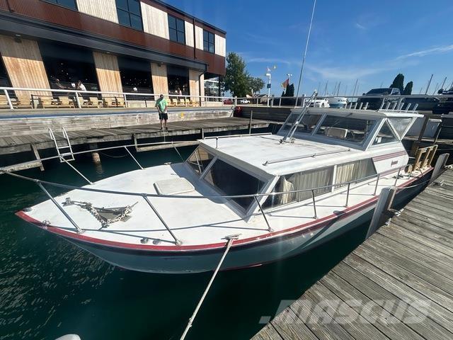  Marinette Łodzie, pontony i barki budowlane