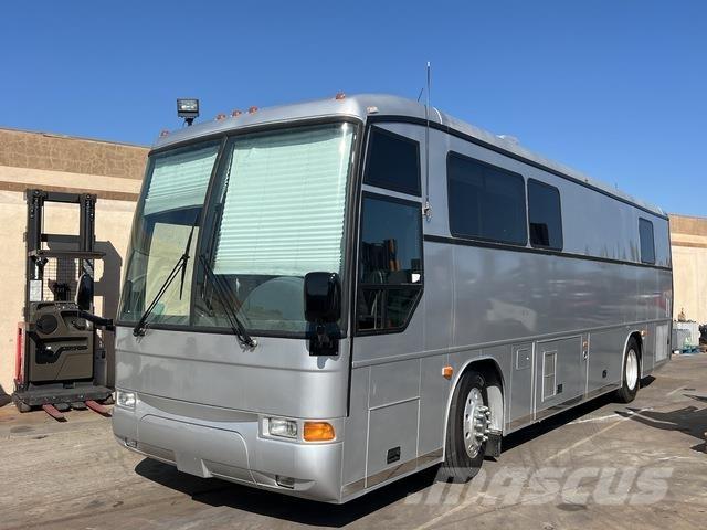 MCI F3500 Kampery i przyczepy kempingowe