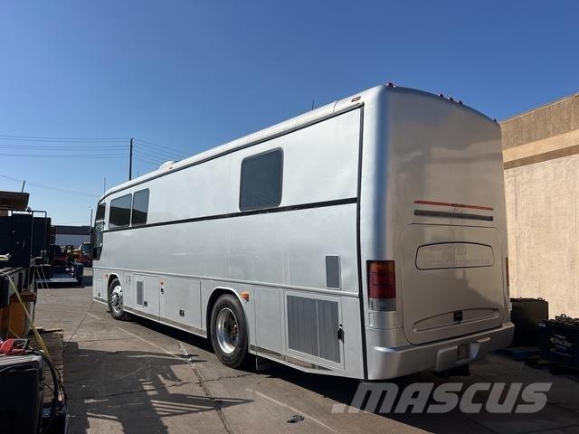 MCI F3500 Kampery i przyczepy kempingowe