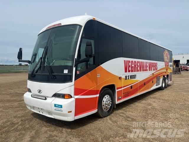 MCI J4500 Minibusy