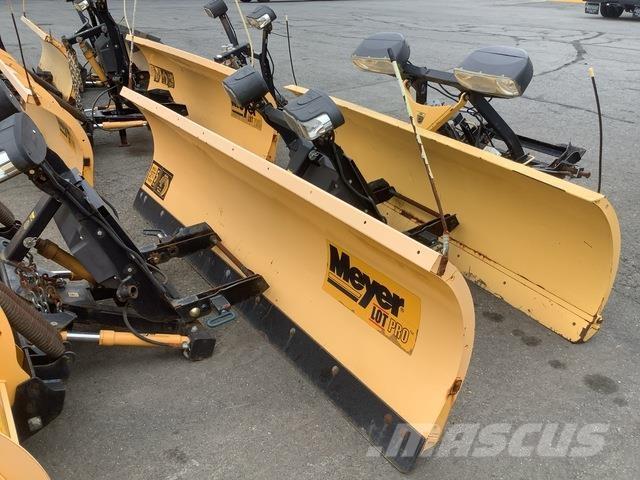 Meyer LP-9.0 Lemiesze i pługi śnieżne
