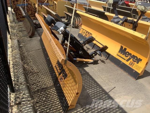 Meyer LP-9.0 Lemiesze i pługi śnieżne