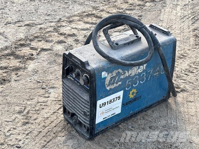 Miller CST-280 Urządzenia spawalnicze