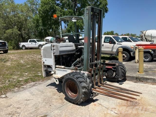 Moffett M5000 Wózki widłowe montowane do pojazdów