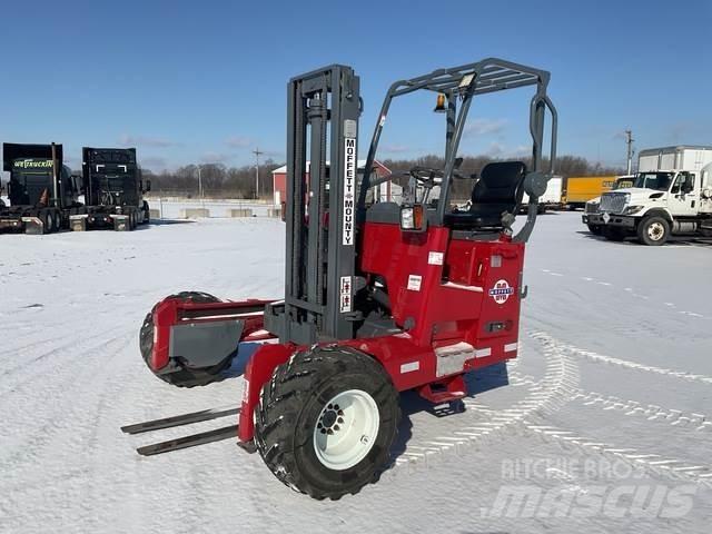 Moffett M55 Maszyny budowlane - Inne