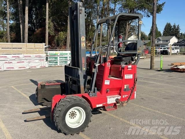 Moffett M5500 Wózki widłowe montowane do pojazdów