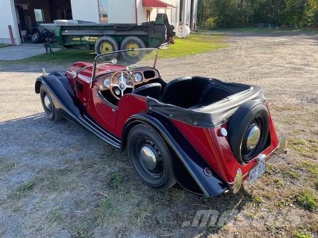Morgan Plus 4 Samochody osobowe