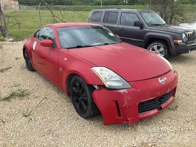 Nissan 350Z Samochody osobowe