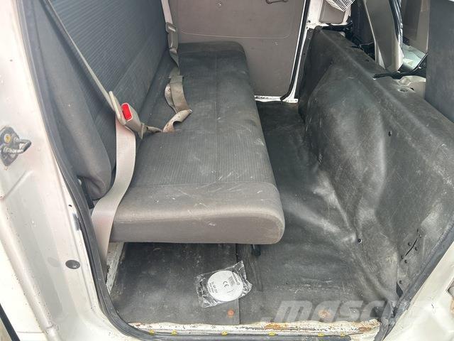 Nissan Atlas Ciężarówki typu Platforma / Skrzynia