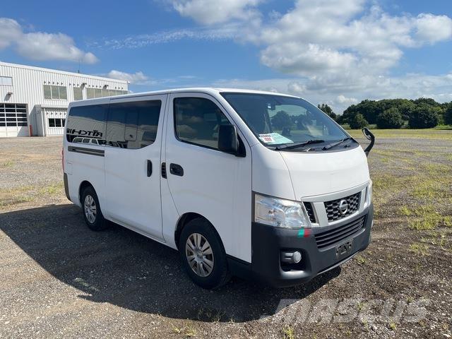 Nissan CARAVAN Maszyny budowlane - Inne
