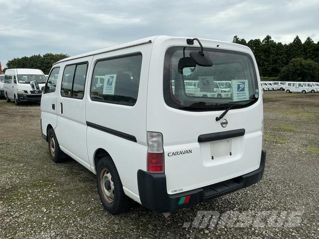 Nissan CARAVAN Maszyny budowlane - Inne