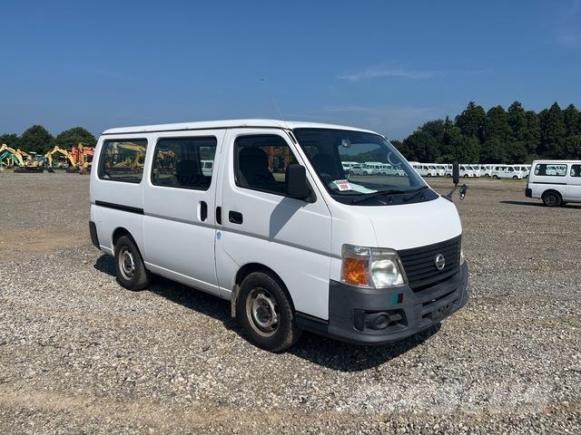 Nissan Caravan Maszyny budowlane - Inne