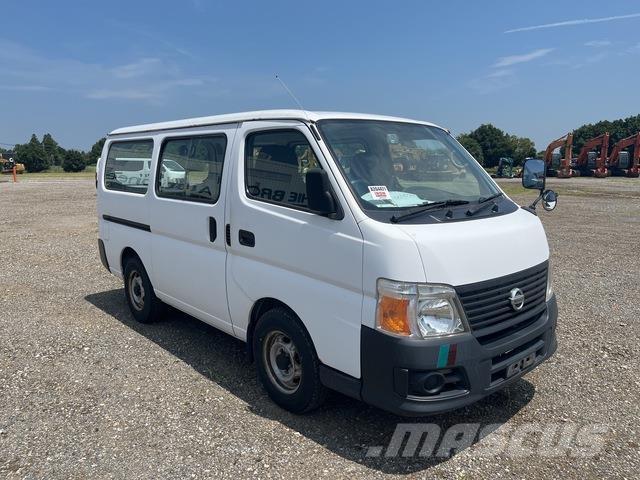 Nissan Caravan Maszyny budowlane - Inne