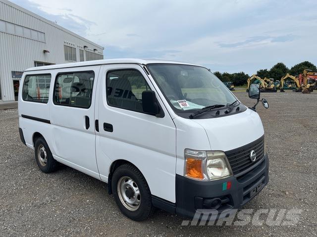 Nissan Caravan Maszyny budowlane - Inne