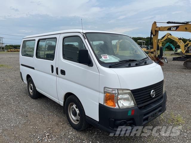 Nissan Caravan Maszyny budowlane - Inne