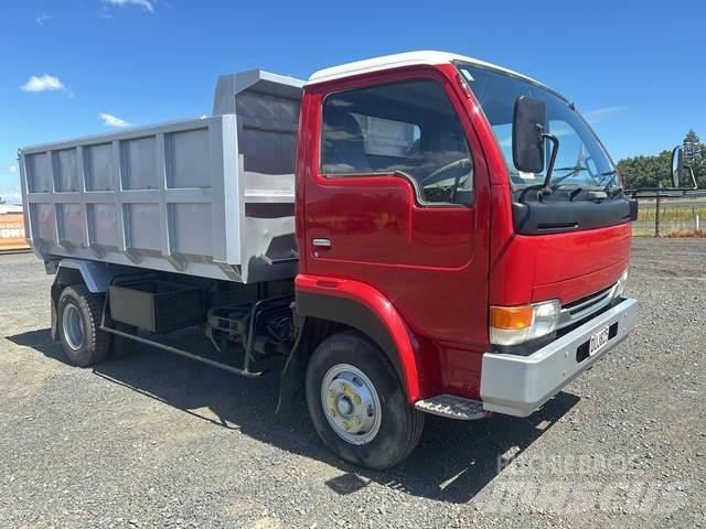 Nissan Condor Wywrotki