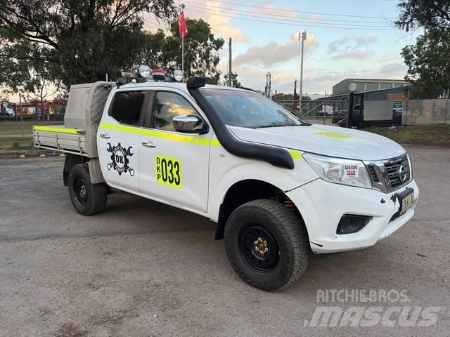 Nissan Navara Pick-upy / Pojazdy z otwieranymi burtami